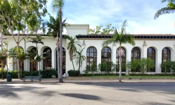 Central library anapamu