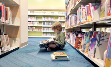 kid reading