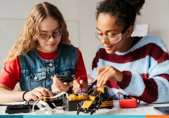 Teens Teach Tech