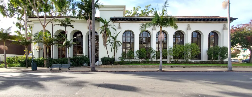 Central library anapamu