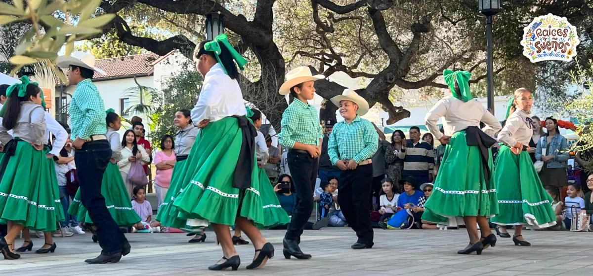 2024 Raíces y Sueños Mercado dancers